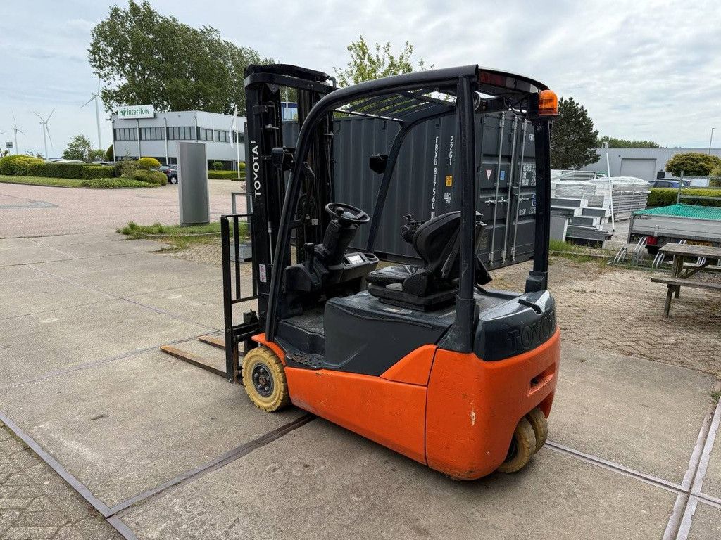 Toyota 8FBET16 Electric Forklift 1600kg 5.0m 2012