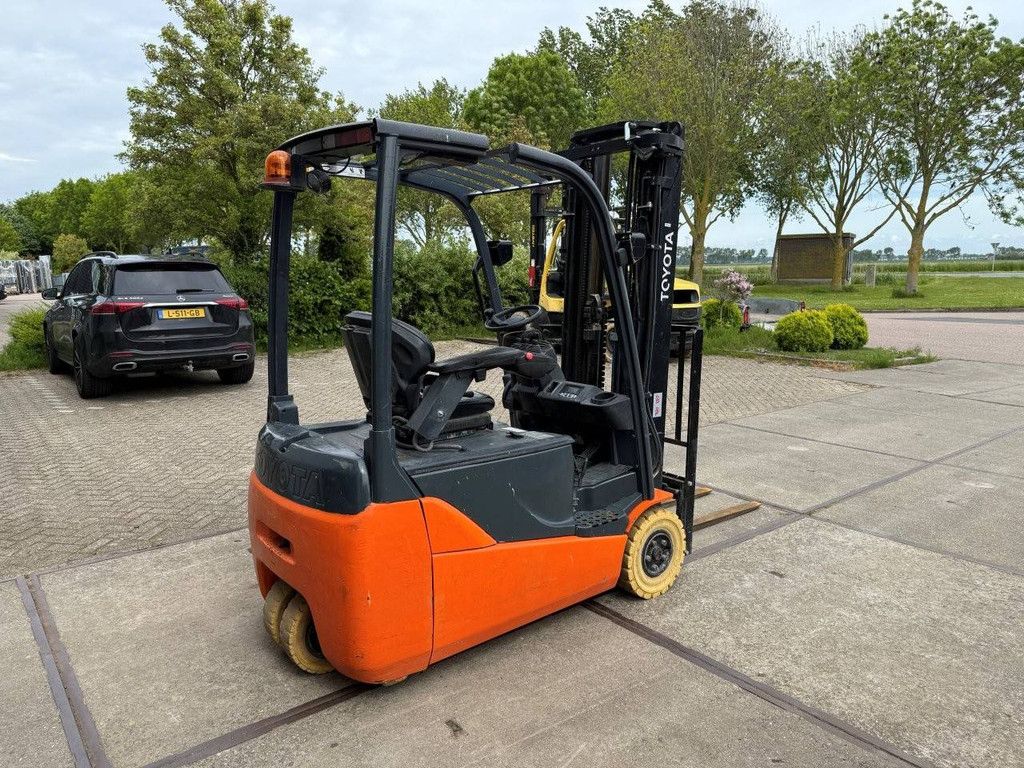 Toyota 8FBET16 Electric Forklift 1600kg 5.0m 2012