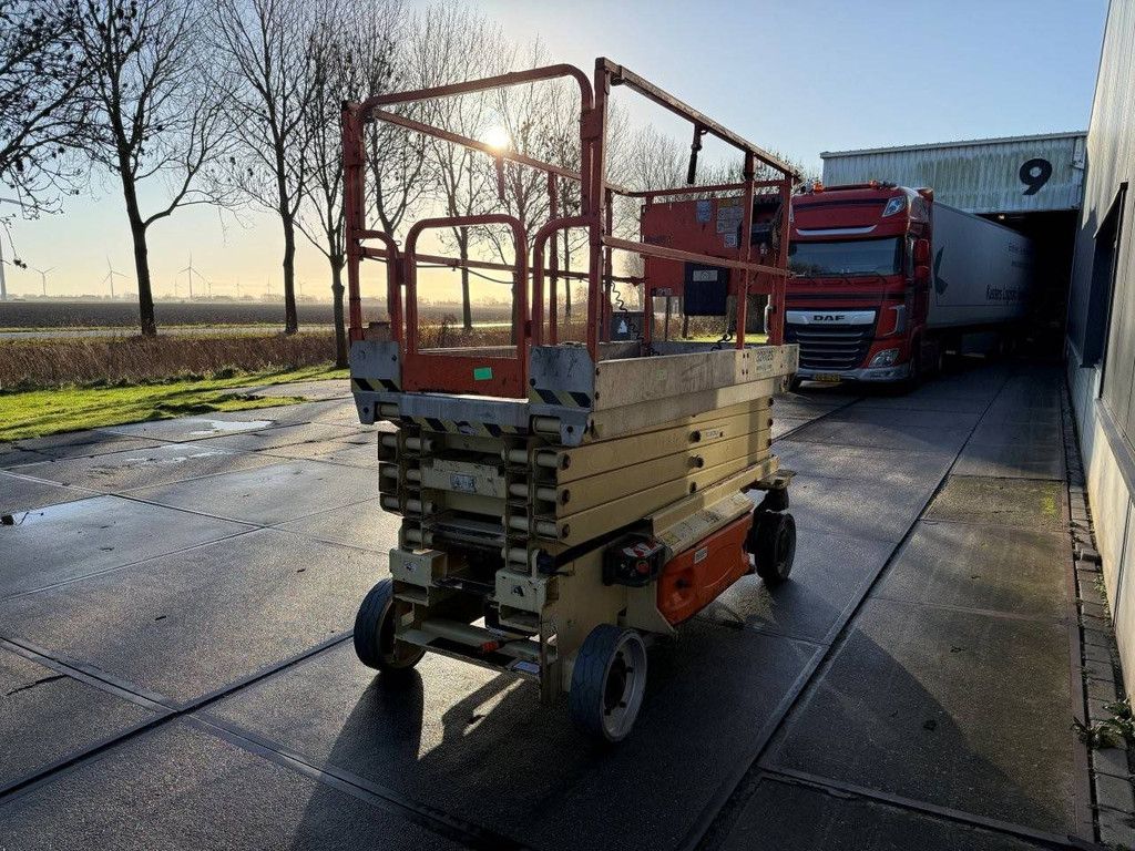 Scherenarbeitsbühne JLG 3246ES Elektrisch 11,68 m 2013