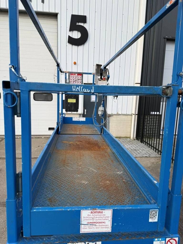 Skyjack SJIII-3226 Elektrische Scherenbühne 9,9 m 2015