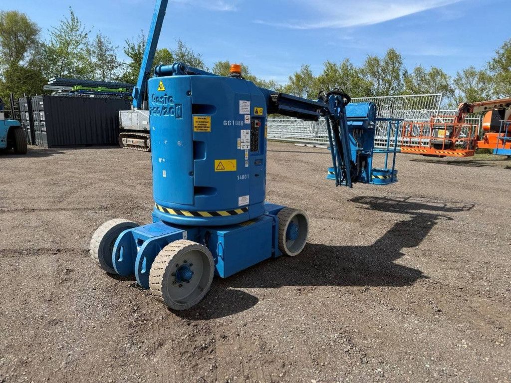 Genie Z-30/20N RJ Electric Mast Lift 10.9m 2013