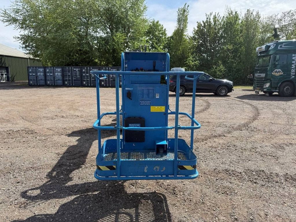 Genie Z-30/20N RJ Electric Mast Lift 10.9m 2013