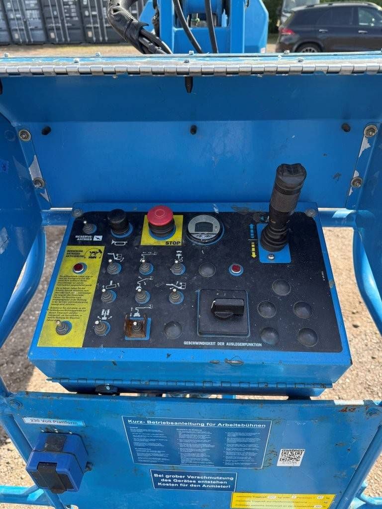 Genie Z-30/20N RJ Electric Mast Lift 10.9m 2013
