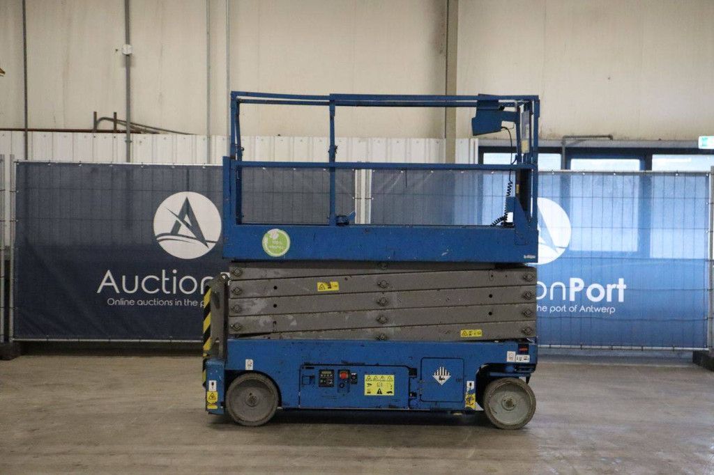 Scissor lift Genie GS-3232 Electric 11.75m 2014