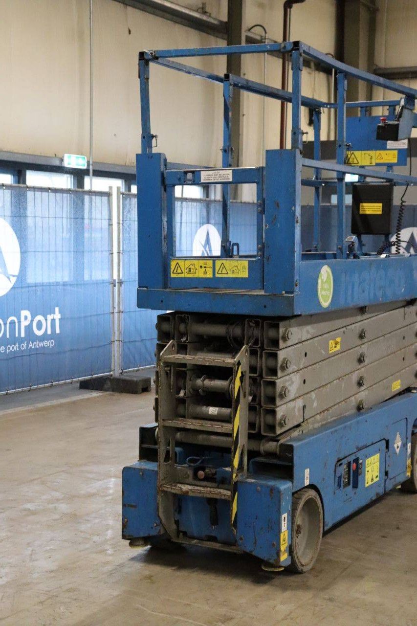 Scissor lift Genie GS-3232 Electric 11.75m 2014