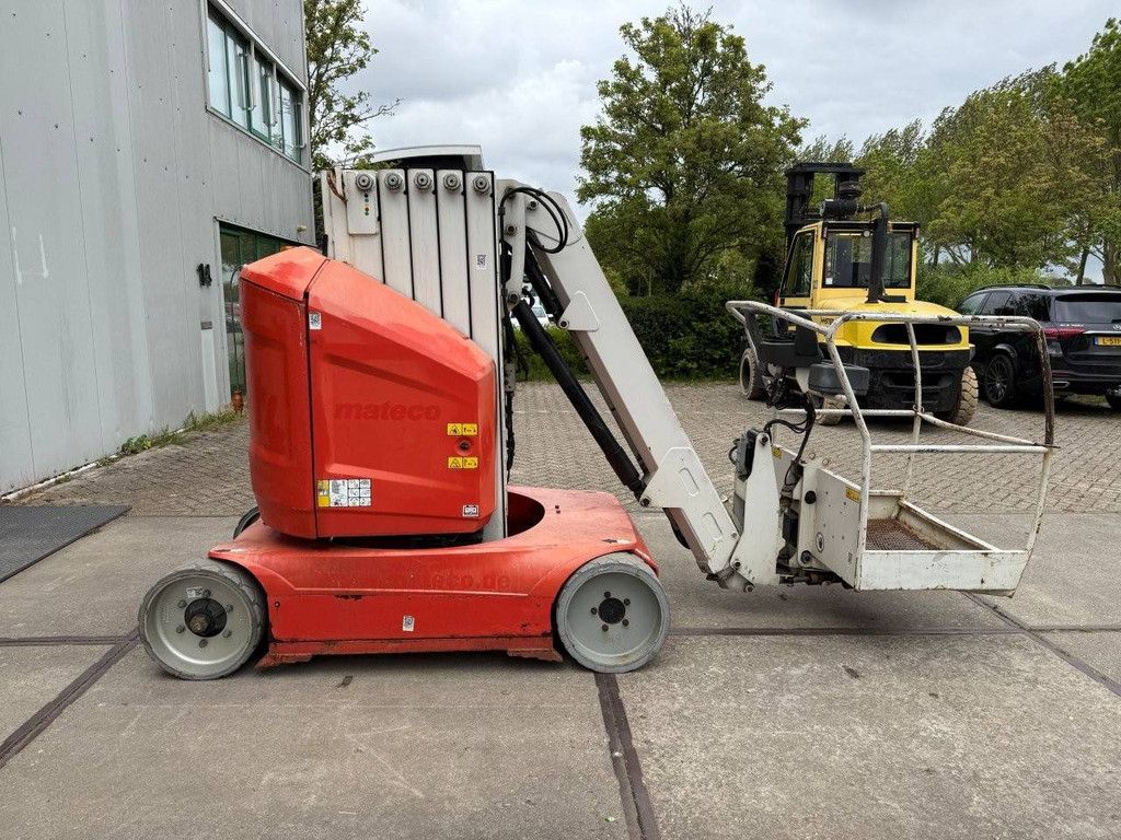 JLG Toucan 12E Plus Electric Mast Lift 12.65m 2015