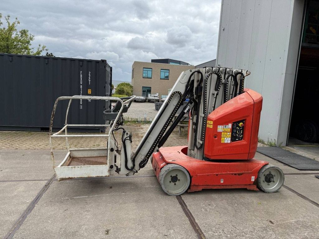 JLG Toucan 12E Plus Electric Mast Lift 12.65m 2015