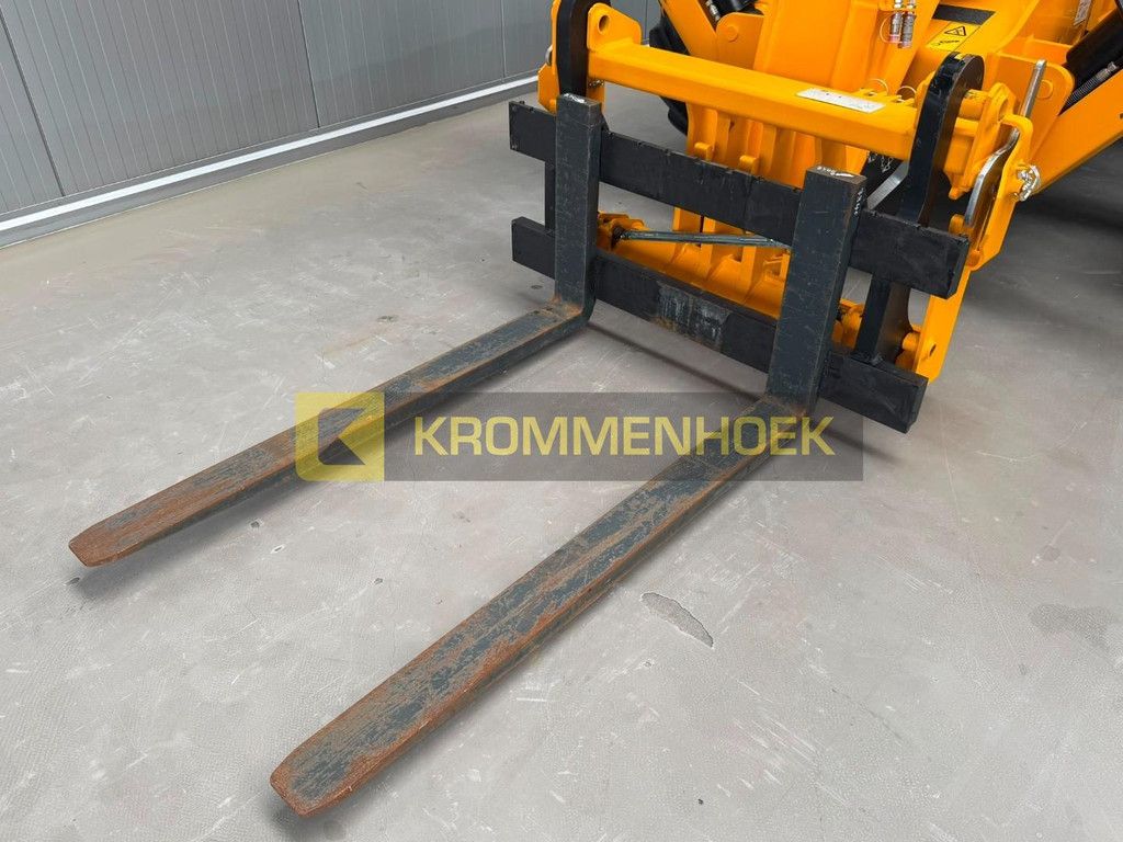 JCB 535-125 HiViz KH10093