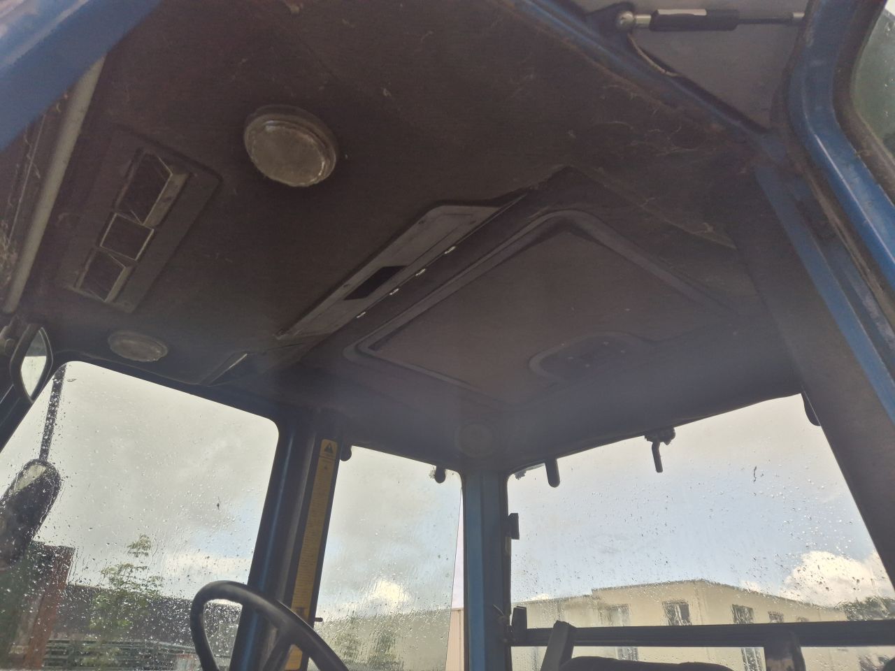 Ford 8210