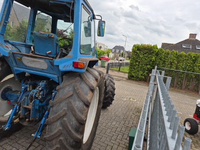 Ford 6710