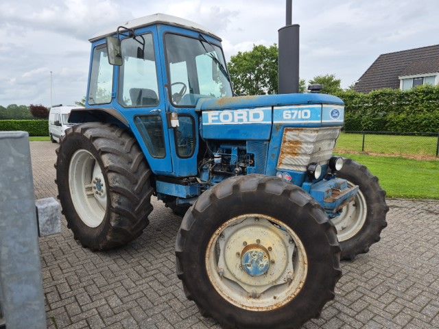 Ford 6710