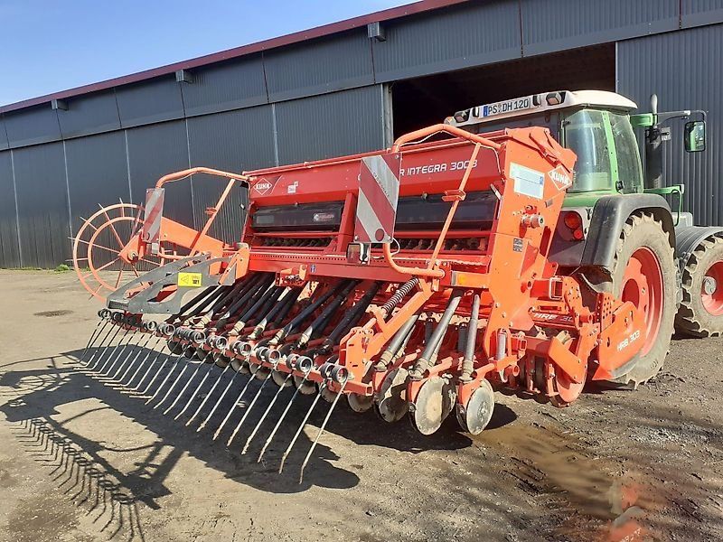 Kuhn Kreiselegge HRB303D + Integra 3003
