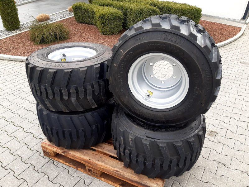 BKT 31X15.50-15 SKID