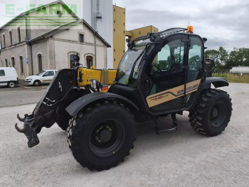 New Holland th 7.42 elite