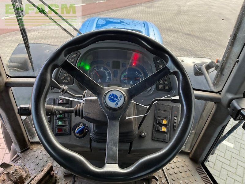 New Holland tvt 190