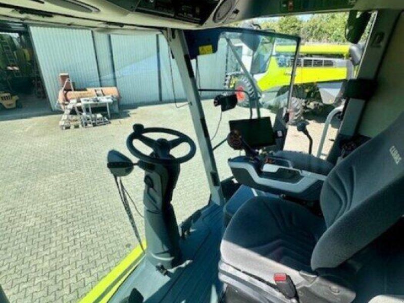 Claas Tucano 450