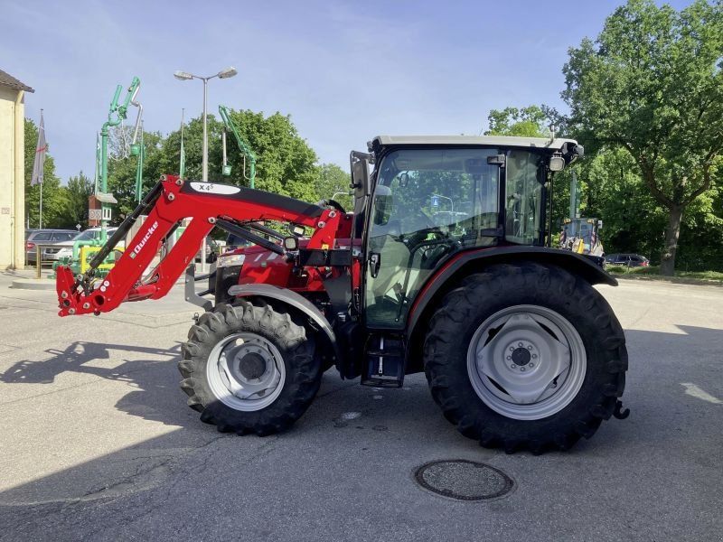 Massey Ferguson 4708-4 MR ESSENTIAL