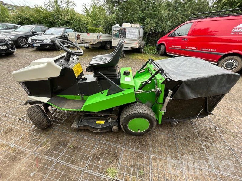 Etesia MVEHH