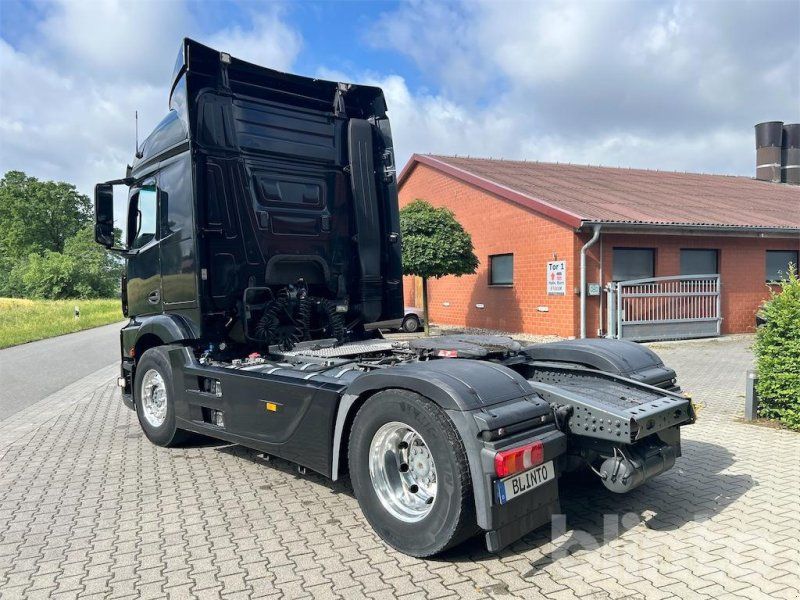 Mercedes-Benz Actros 1843