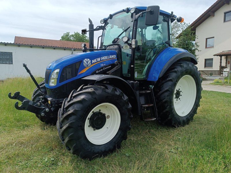 New Holland T 5.115