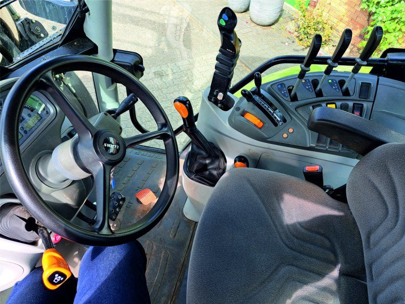 Claas Atos 330