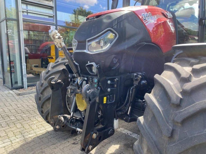 Case IH OPTUM CVX 300 MIT FRONTZAPFWELLE