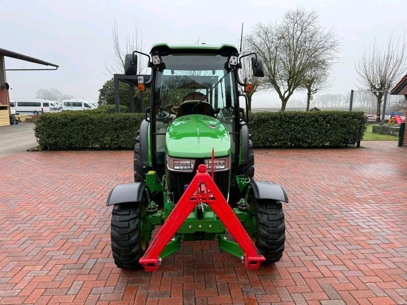 John Deere 4066R