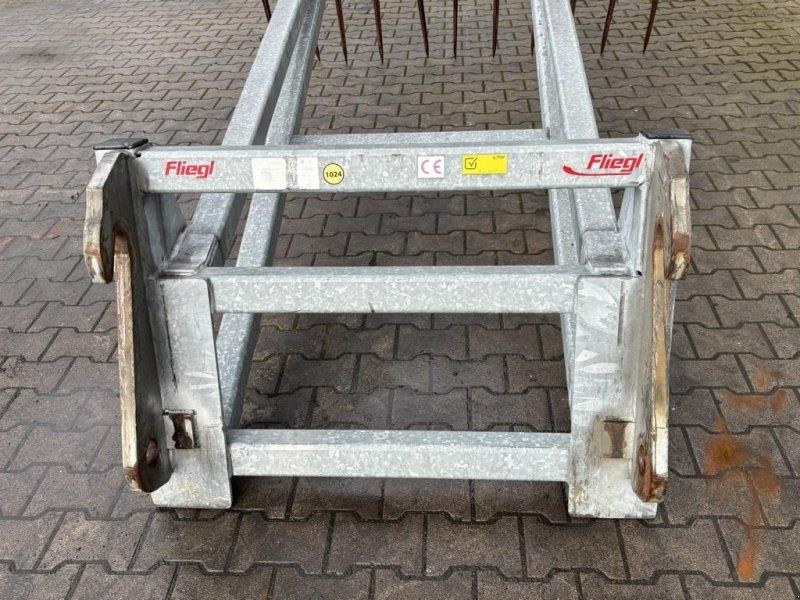 Fliegl SILOPRATZE 3000 MM
