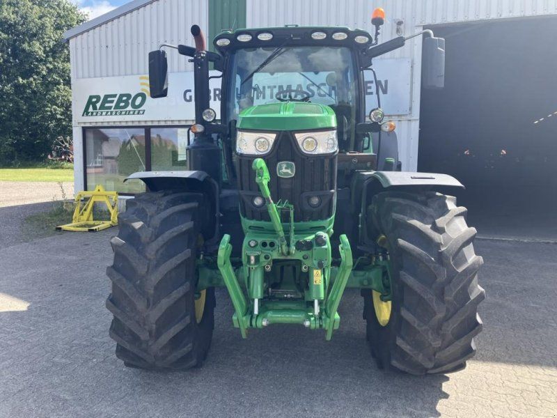 John Deere 6175R