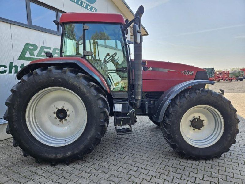 Case MX 135