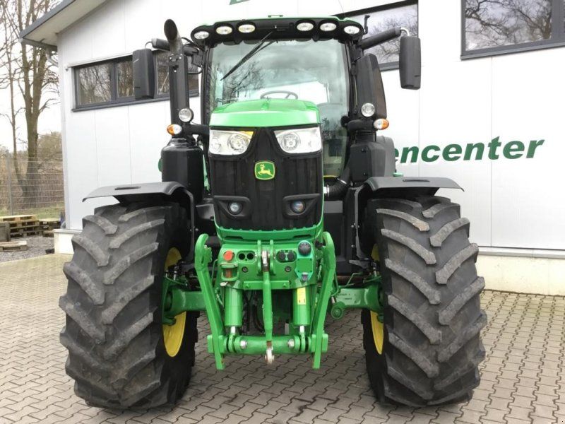 John Deere 6250R