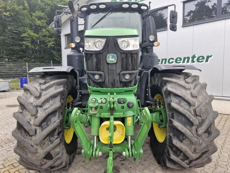 John Deere 6230R