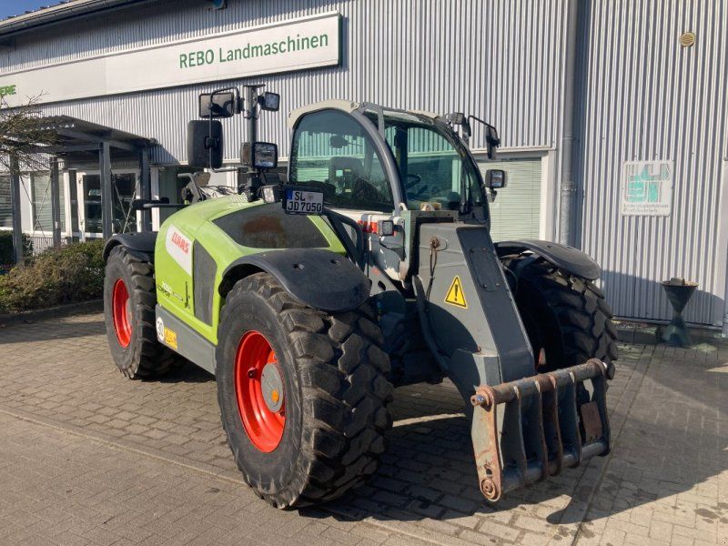 Claas SCORPION 7050