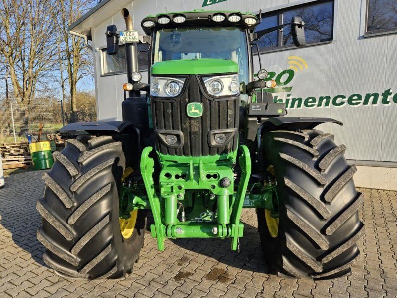 John Deere 6R195