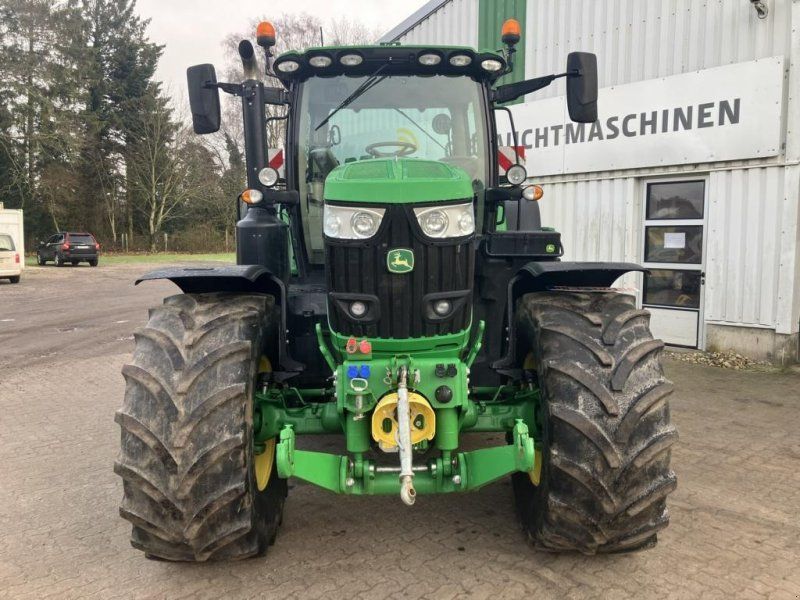 John Deere 6175R
