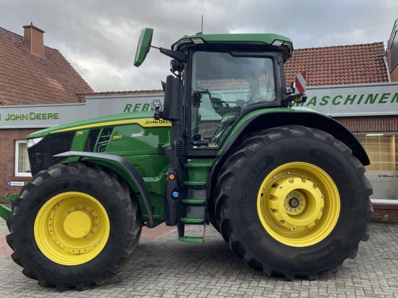 John Deere 7R350
