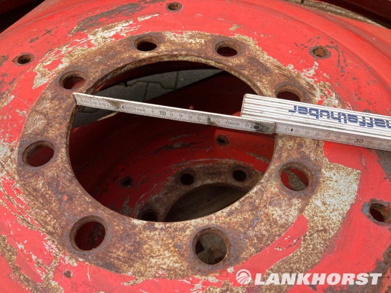 Kleber 2x 300/95R46 & 2x 12.4R32