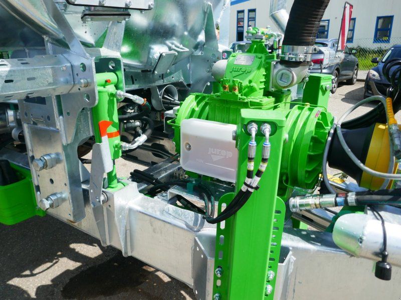 Joskin Volumetra 24000 T