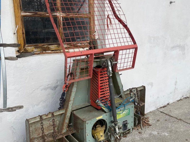 Holzknecht HS 155