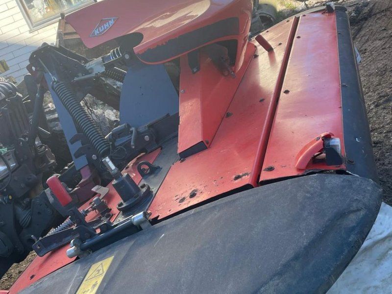 Kuhn PZ 3021 F OSC