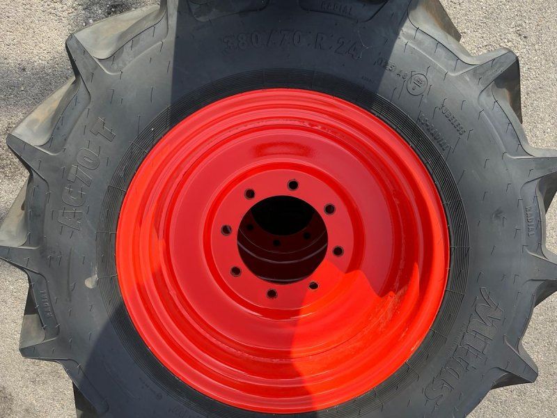 Mitas 380/70 R24