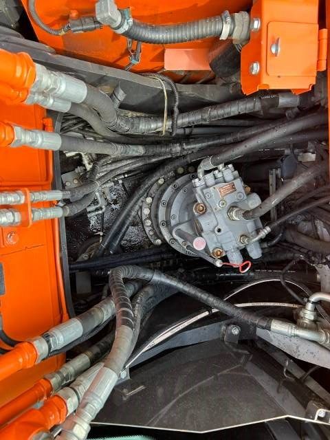 Hitachi ZX 210 LC N-6