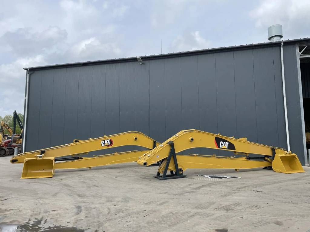 CAT 329D 18m Set Long Reach Equipment