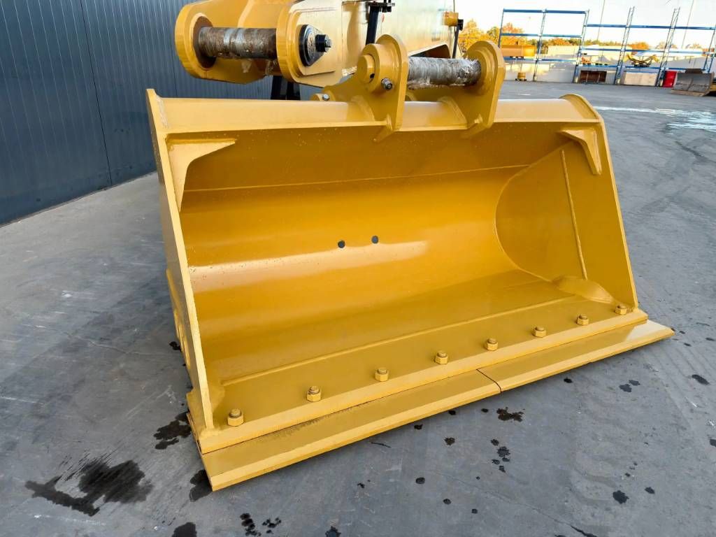 CAT 336F 18m Set Long Reach Equipment