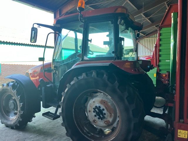 CaseIH JXU 1090