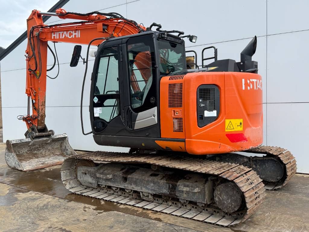 Hitachi ZX135US-6 - Quick Coupler / Automatic Greasing