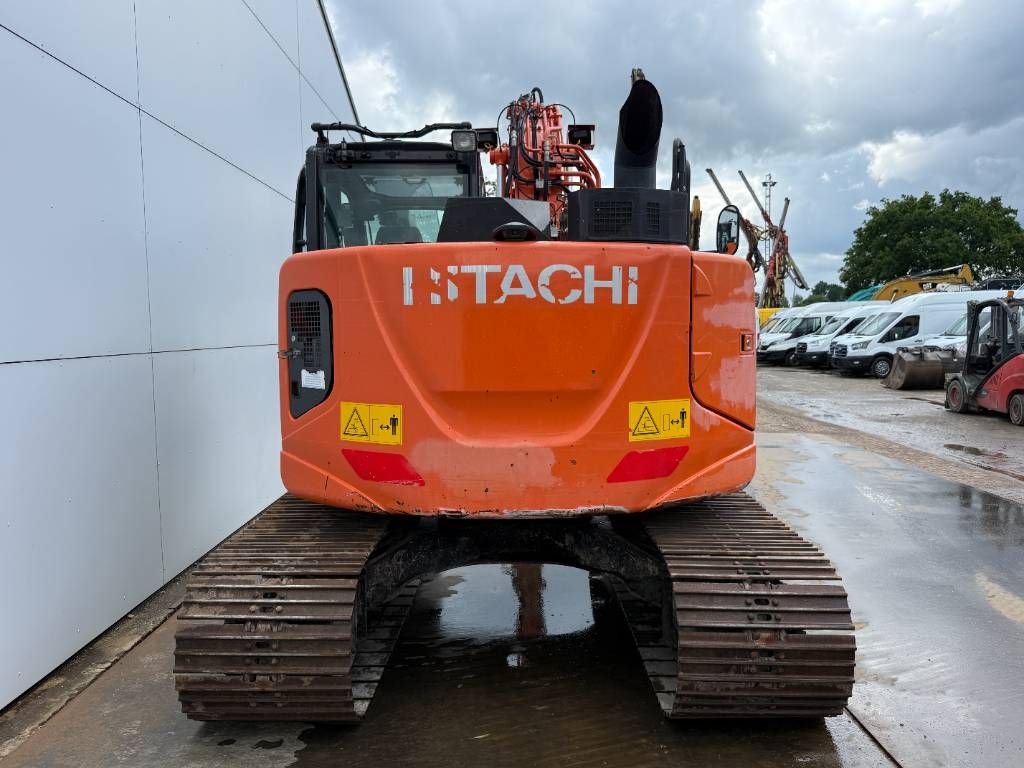 Hitachi ZX135US-6 - Quick Coupler / Automatic Greasing