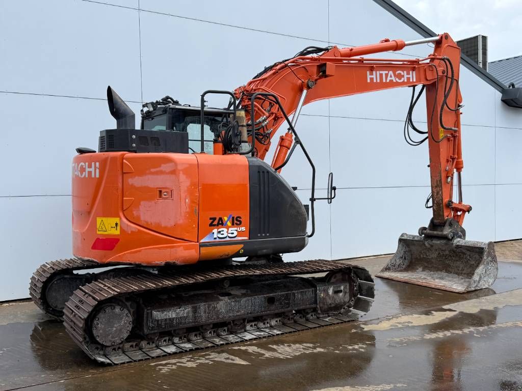 Hitachi ZX135US-6 - Quick Coupler / Automatic Greasing
