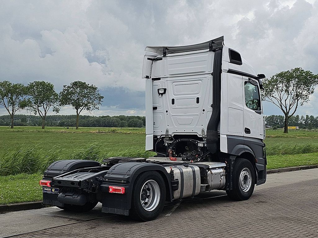 MERCEDES-BENZ ACTROS 1845 LS mp5 retarder 2x tank