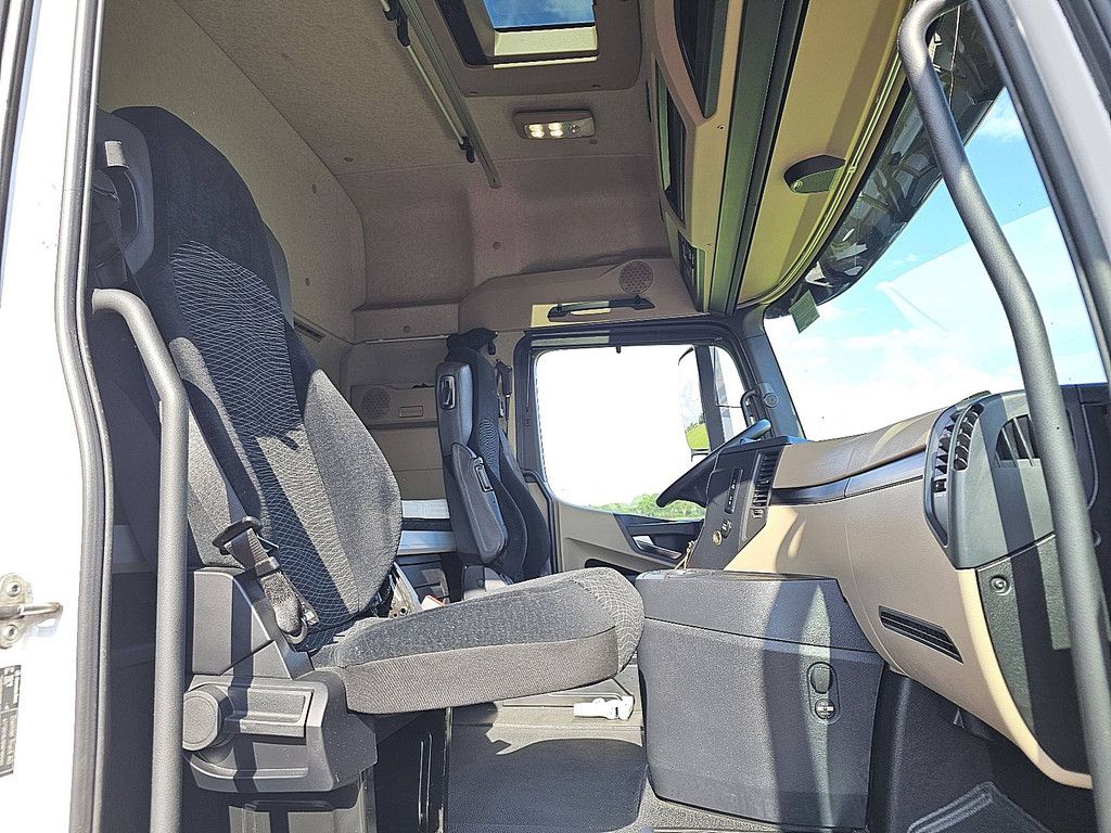 MERCEDES-BENZ ACTROS 1853 LS mp5 retarder 2x tank